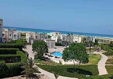 شالية يرى البحر للايجار فى امواج الساحل الشمالي